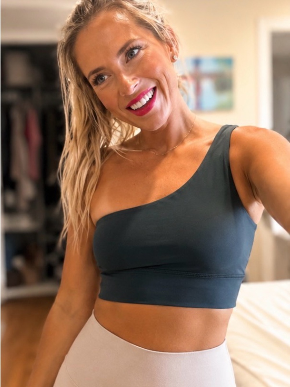 Lululemon One Shoulder Sports Bra Size 6 Dark Slate Like New